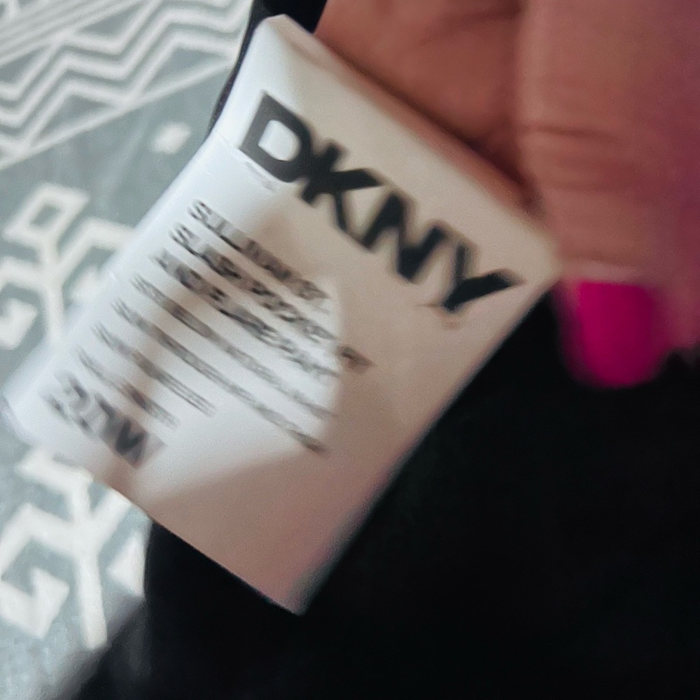 DKNY Sullivan St slash pocket flare fit Elegant Black Dress Pants women’s 20W - Picture 8 of 10